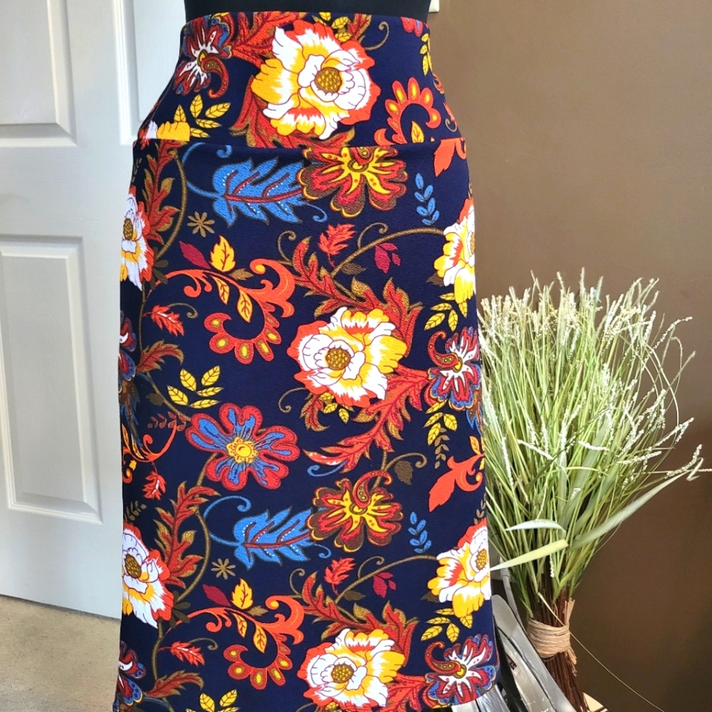 LuLaRoe Cassie Skirt